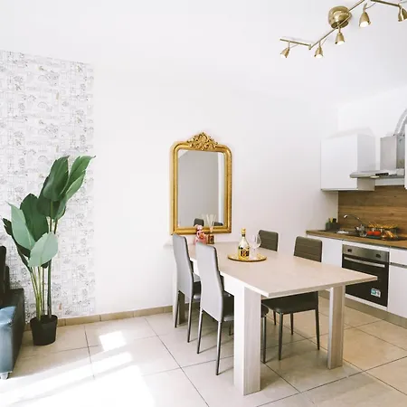 Lejlighed Dream Homes